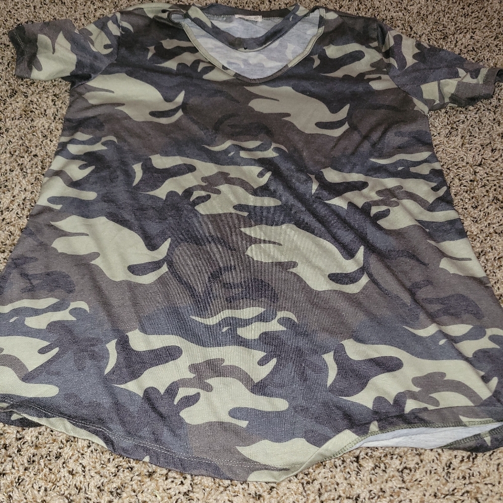 She & sho clothing Co t shirt